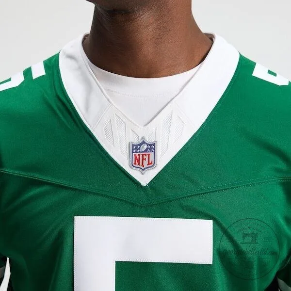 Garrett Wilson New York Jets Green Game Football Jersey 18 Garrett Wilson New York Jets Green Game Football Jersey
