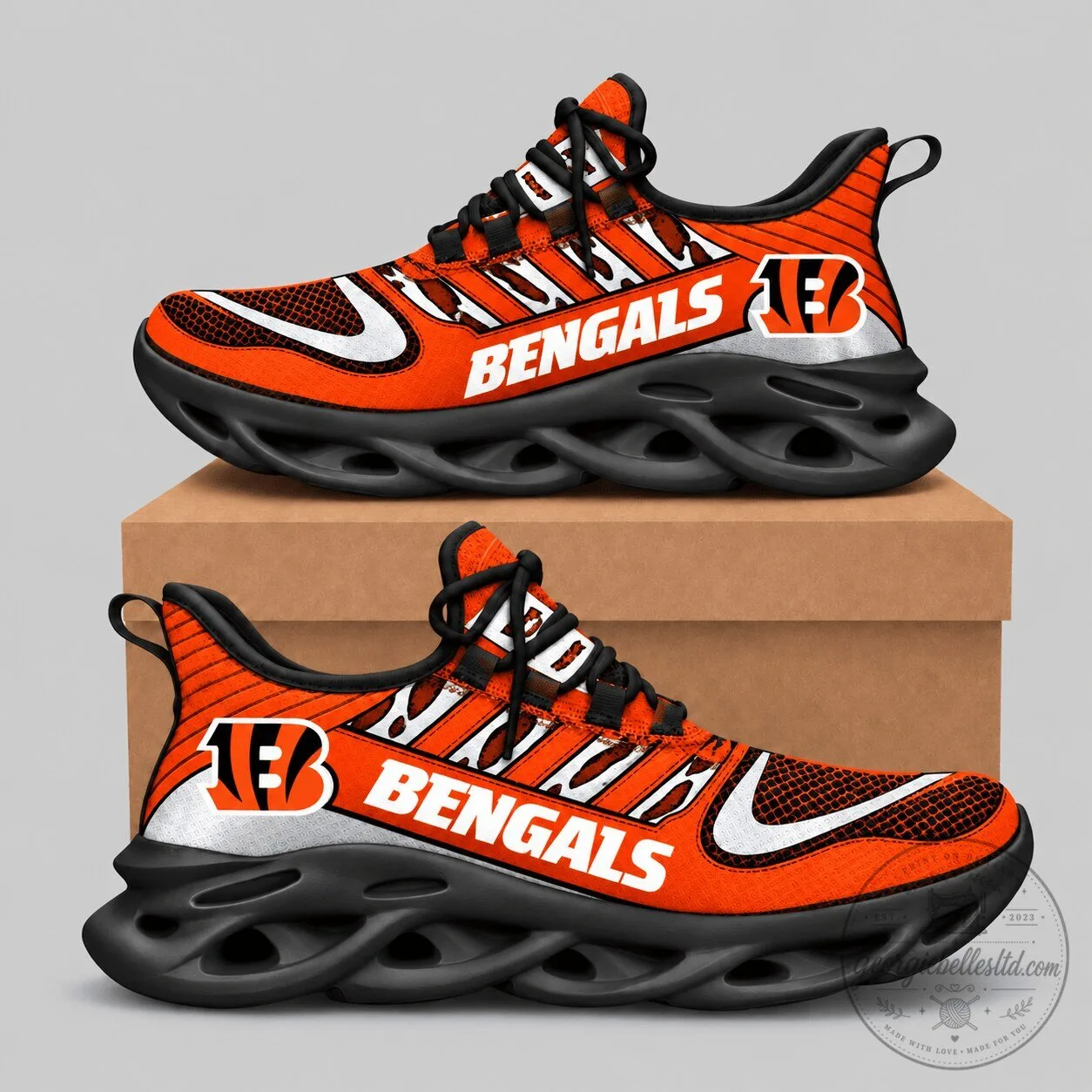 Cincinnati Bengals NFL Swoosh Wordmark Wave Sole Running Shoes